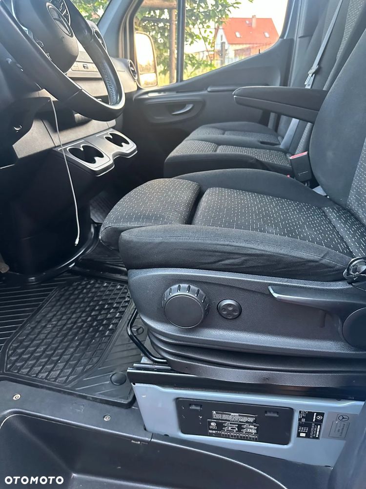 Mercedes-Benz SPRINTER - 6