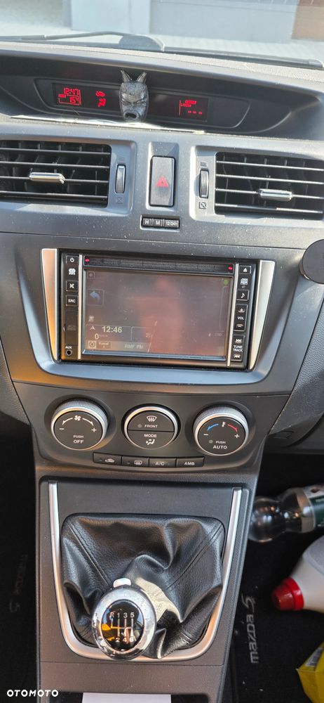 Mazda 5 - 17