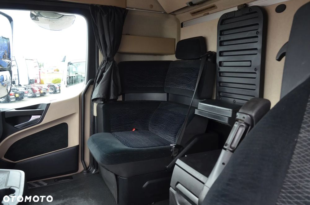 Mercedes-Benz ACTROS 1848 / GIGASPACE / SALONKA / KLIMA P. /  FULL OPCJA / 1710 - 6