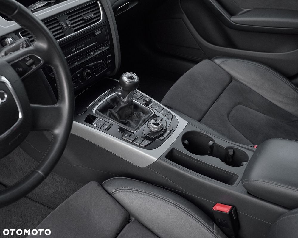 Audi A4 Avant 2.0 TDI - 6