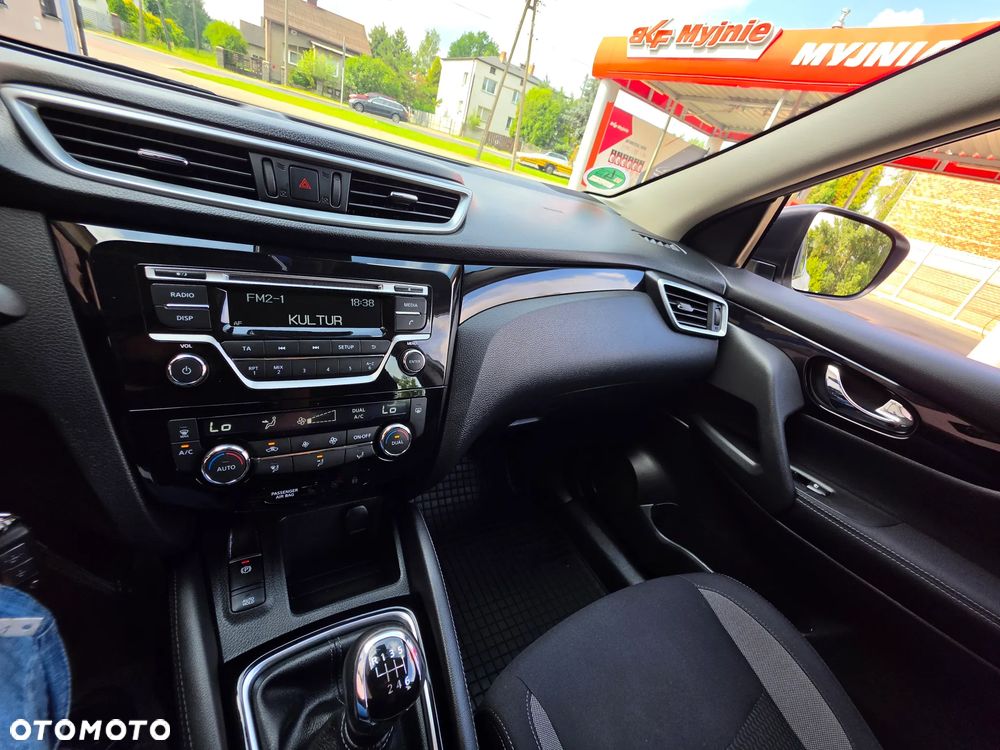 Nissan Qashqai 1.6 dCi 4x4 Acenta S&S - 21