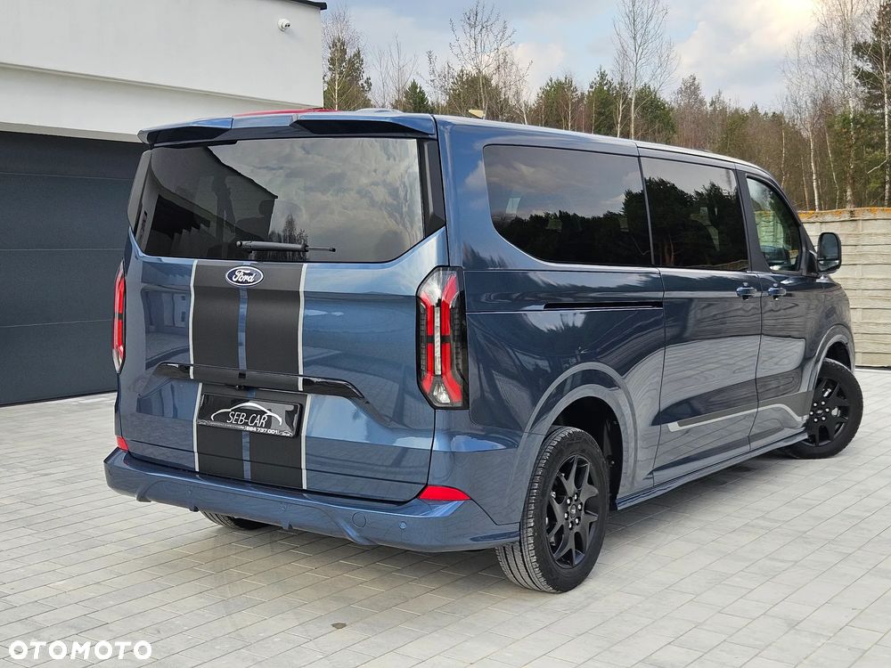 Ford Tourneo Custom - 2