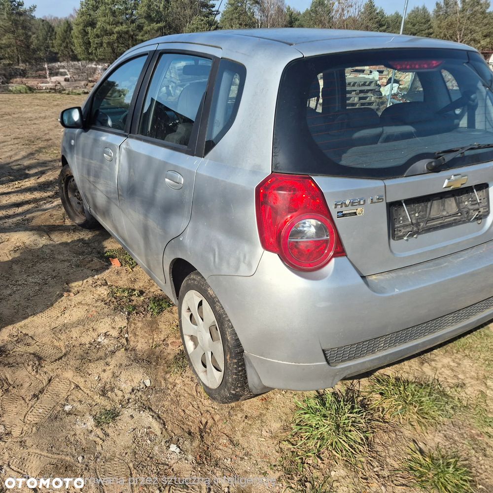 Chevrolet Aveo 1.2 16V LS - 3