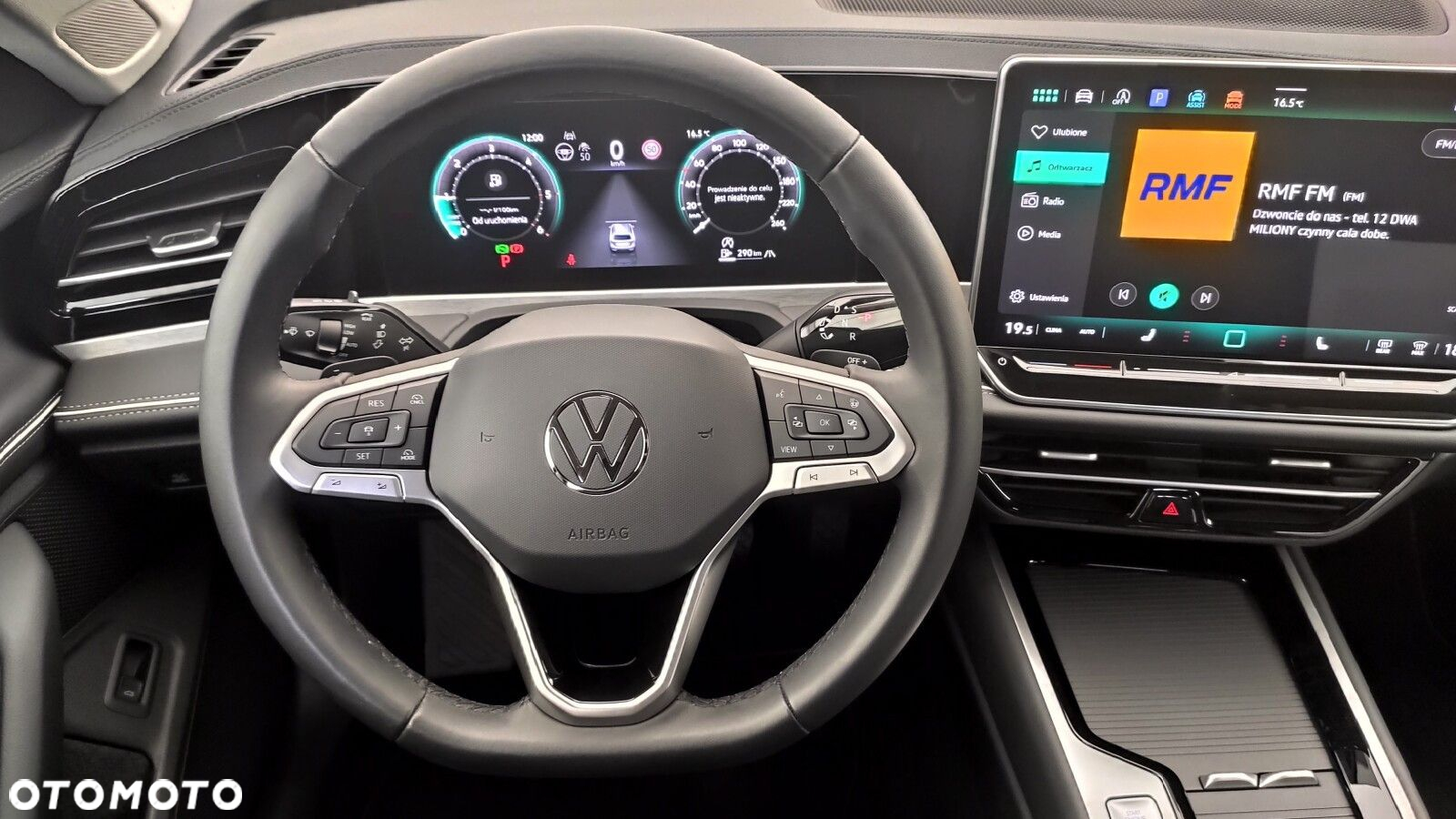 Volkswagen Passat - 16