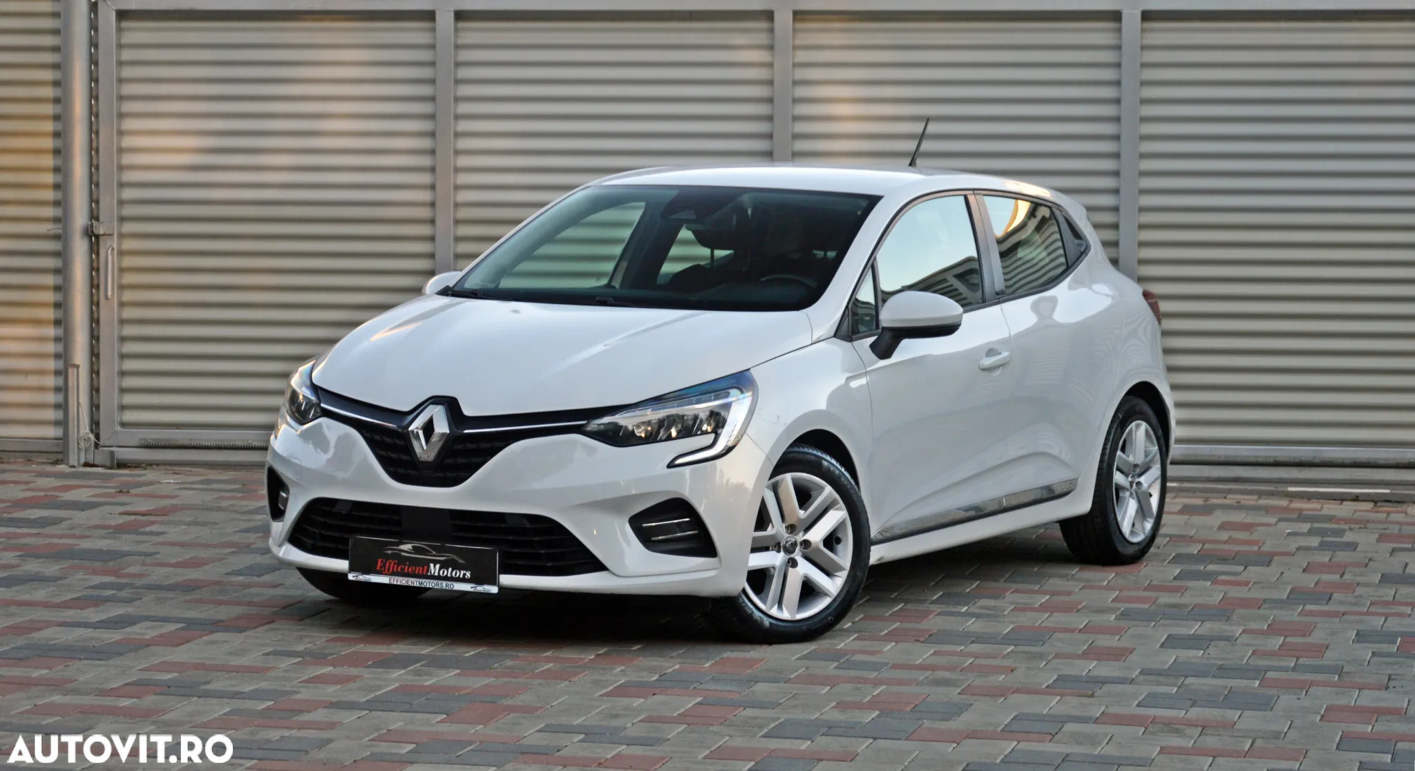 Renault Clio E-TECH Hybrid 140 BUSINESS EDITION - 9