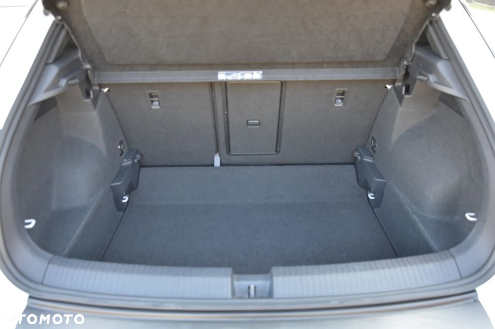 Volkswagen T-Roc 1.5 TSI ACT Premium DSG - 28