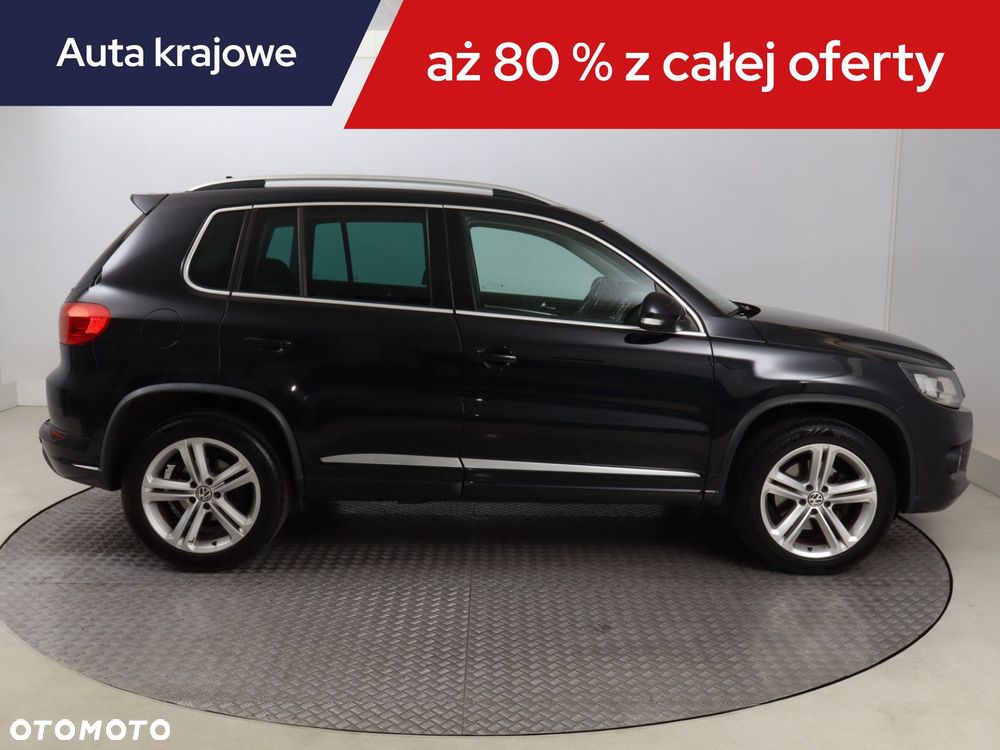 Volkswagen Tiguan - 8