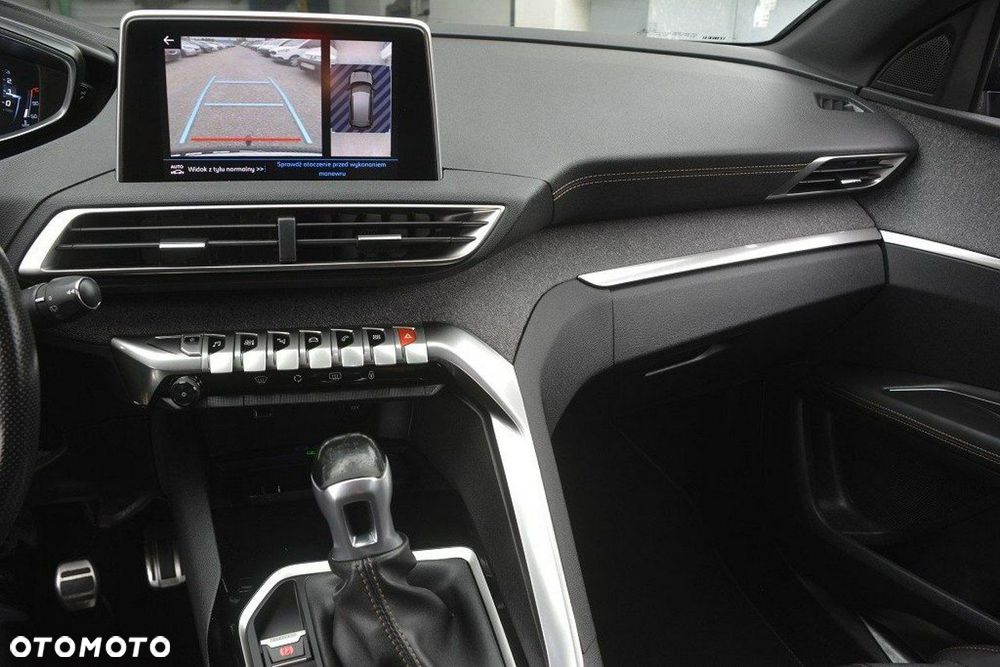 Peugeot 3008 1.5 BlueHDi GT S&S - 18