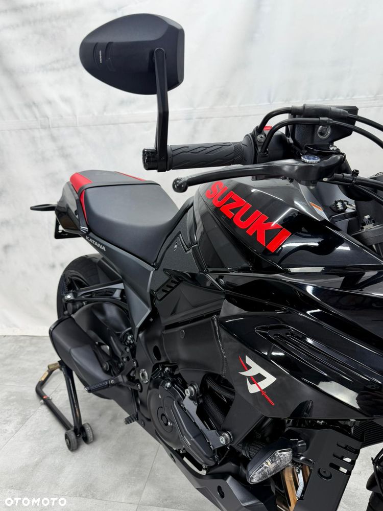 Suzuki Katana - 11
