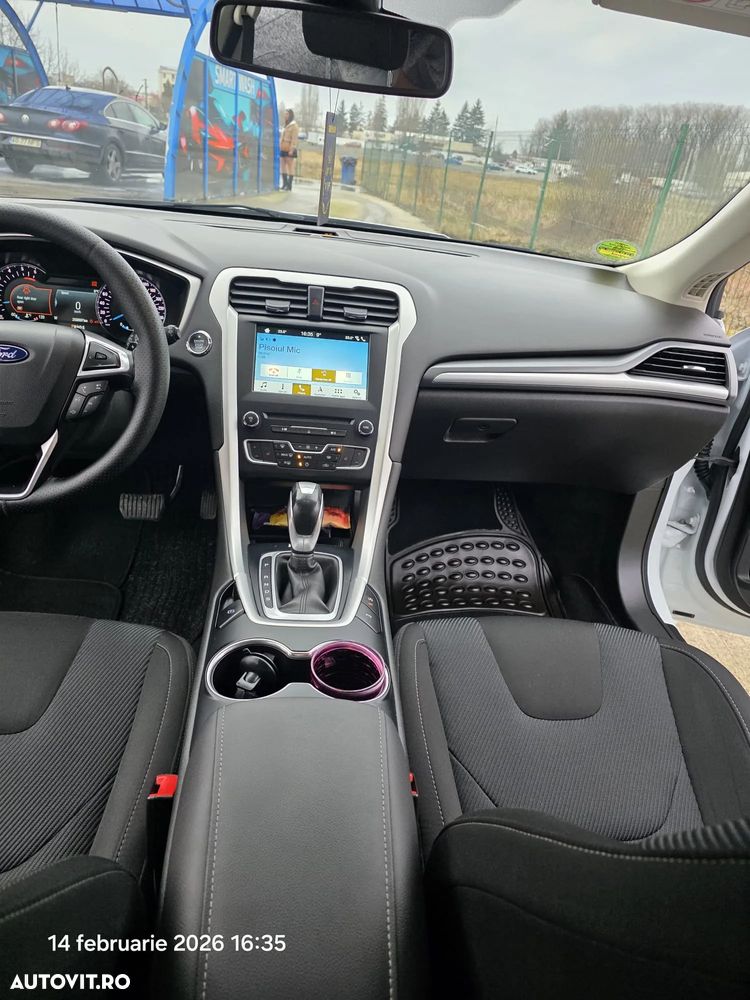 Ford Mondeo 2.0 TDCI PowerShift Titanium - 9