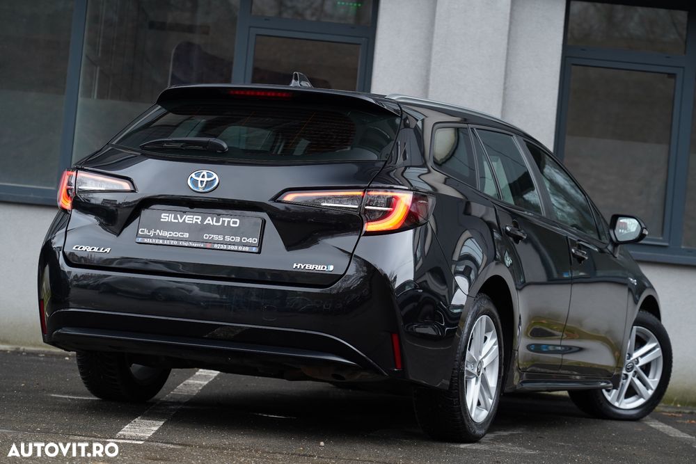 Toyota Corolla 1.8 HSD Business - 20