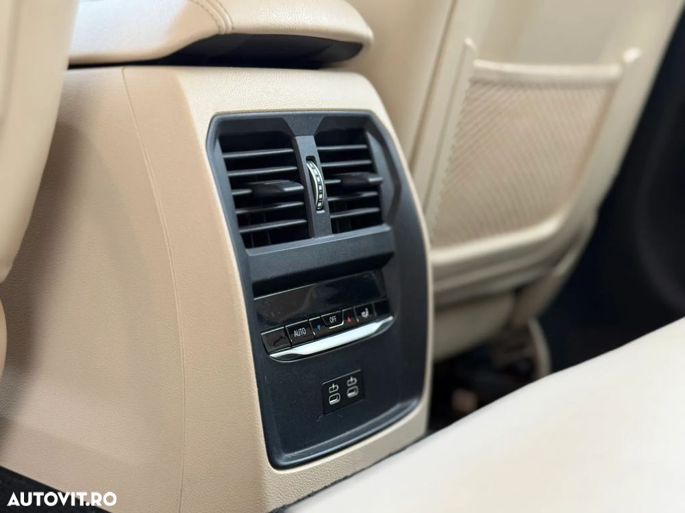BMW Seria 3 330e Aut. Advantage - 17