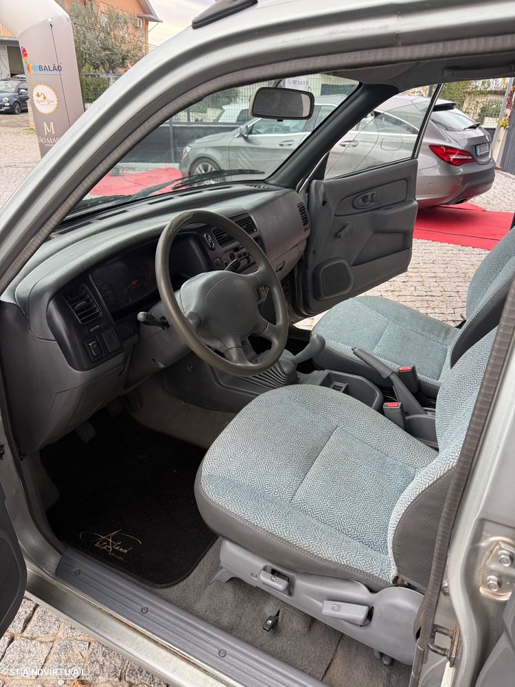 Mitsubishi L200 2.5 D CD - 11