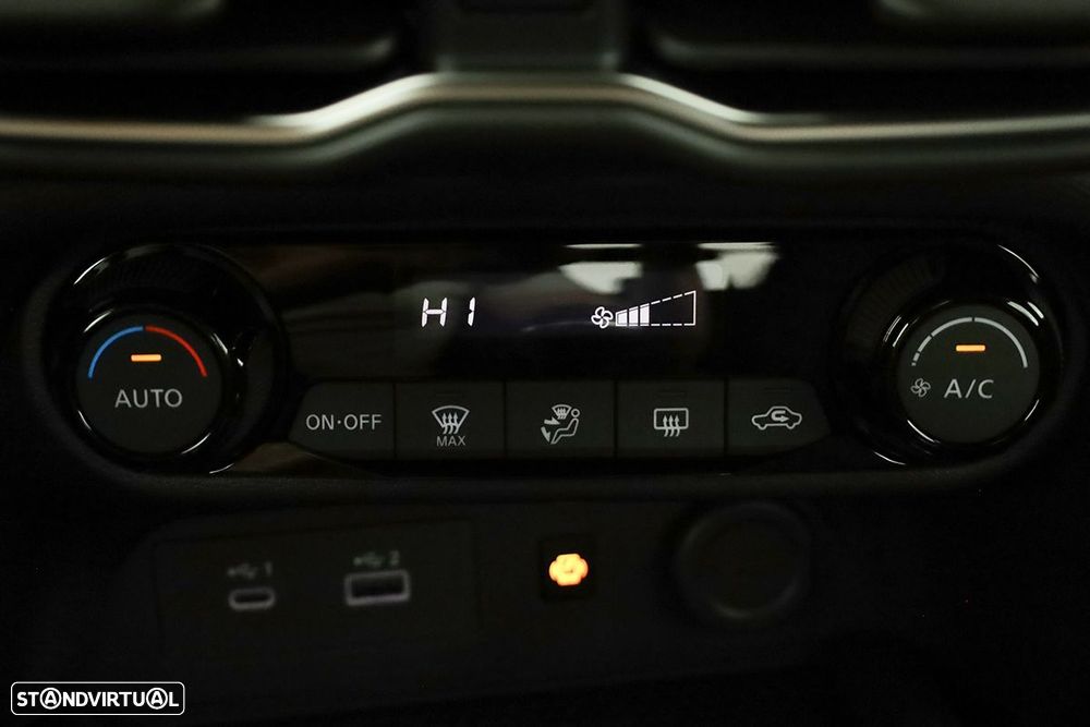 Nissan Juke 1.0 DIG-T N-Connecta - 11