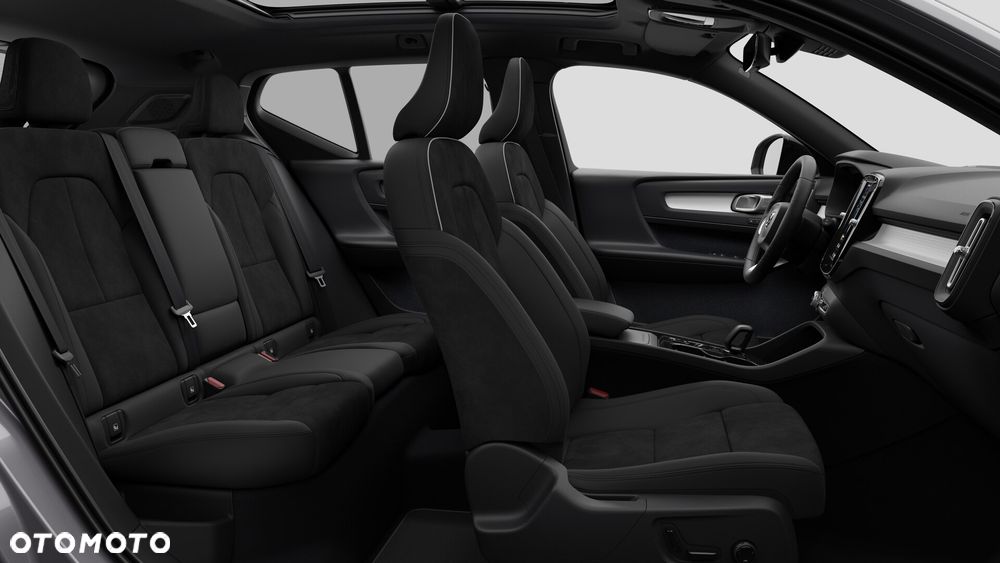 Volvo XC 40 B3 Ultra Dark - 3
