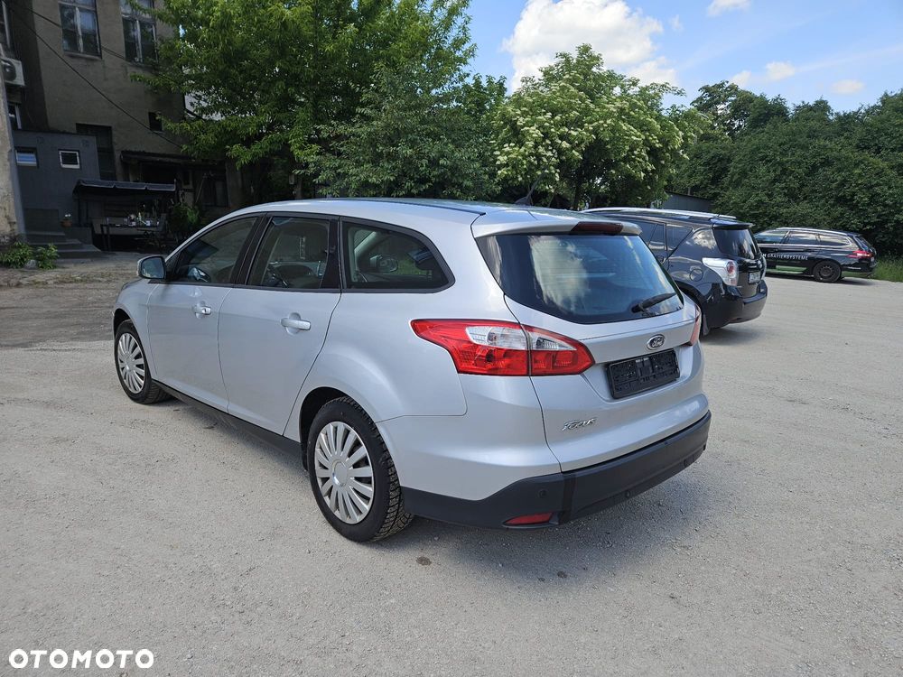 Ford Focus - 9