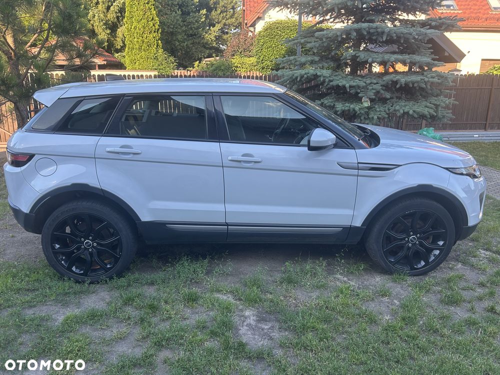 Land Rover Range Rover Evoque TD4 SE Dynamic - 4