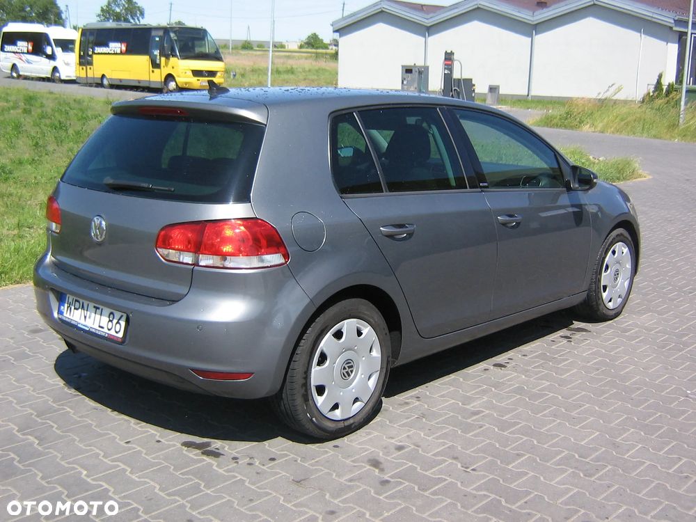 Volkswagen Golf - 3