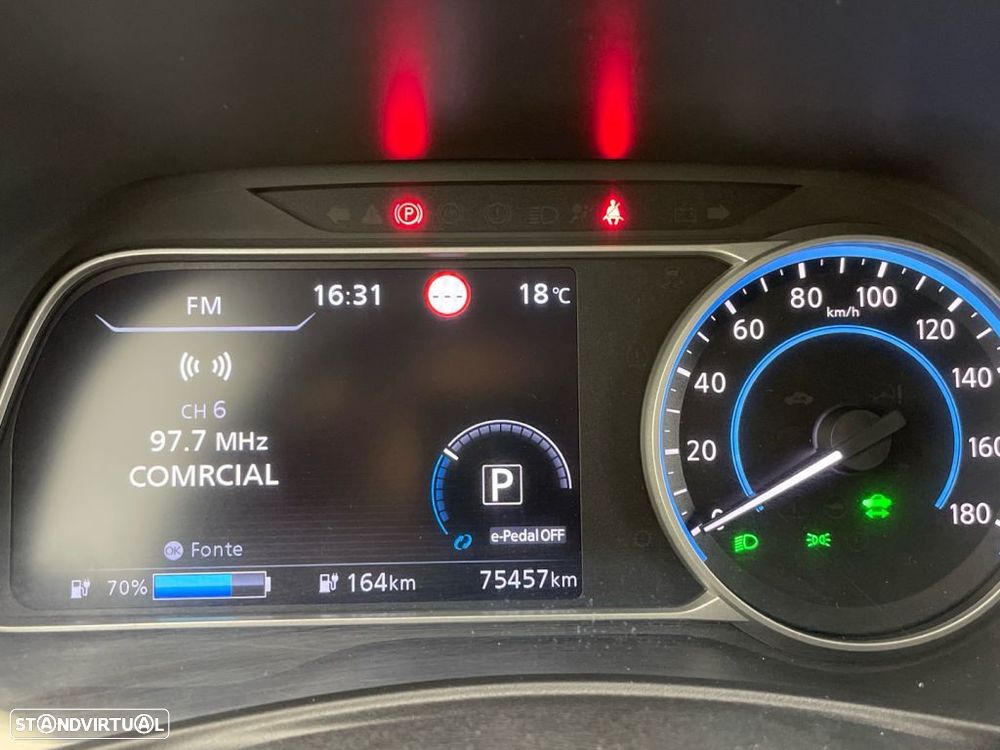 Nissan Leaf Tekna ProPilot Park - 9