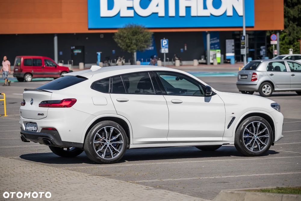 BMW X4 - 38