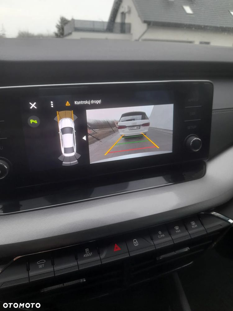 Skoda Octavia 2.0 TDI Ambition DSG - 11