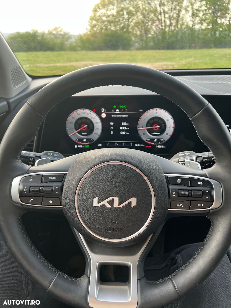 Kia Sportage 1.6 T-GDI 7DCT HP 4x2 MHEV Style - 28