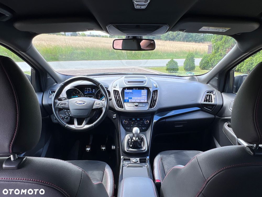 Ford Kuga 2.0 TDCi AWD ST-Line - 14