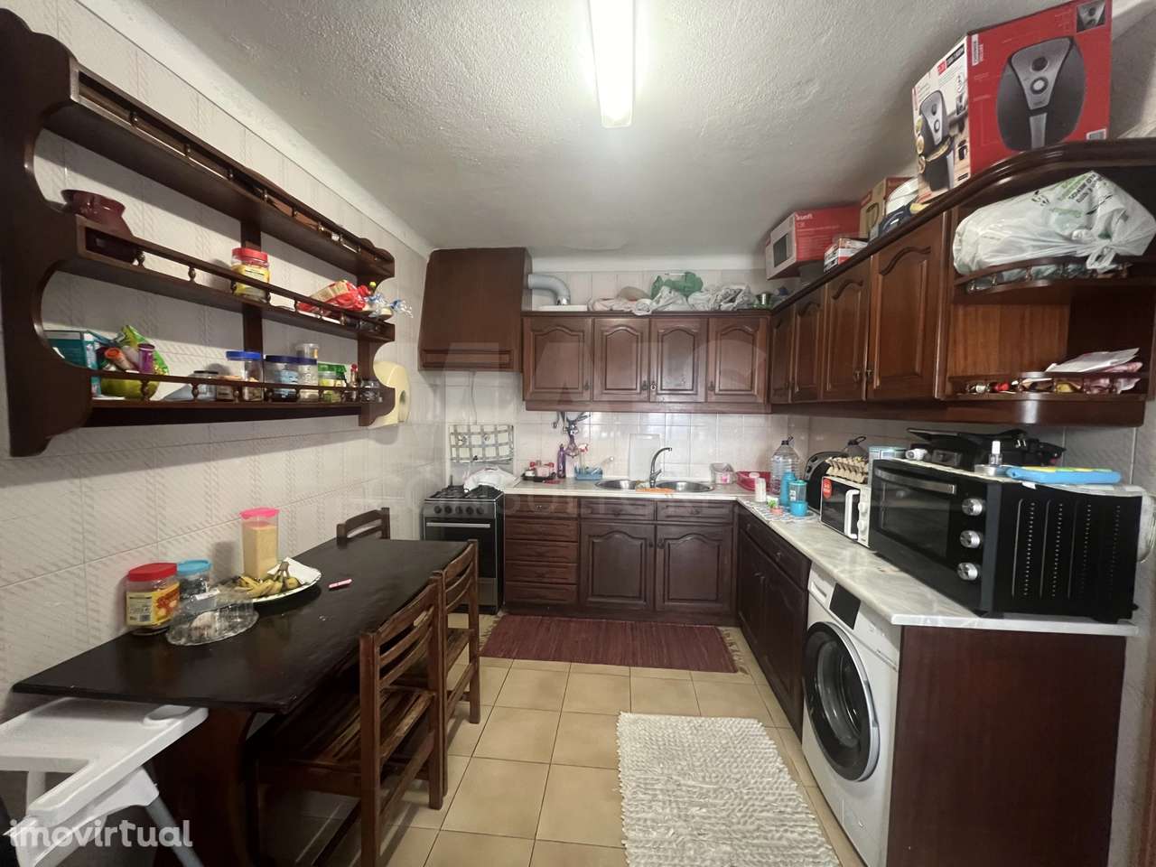 Prédio com três Fracções de Utilização Independente - Grande imagem: 4/9