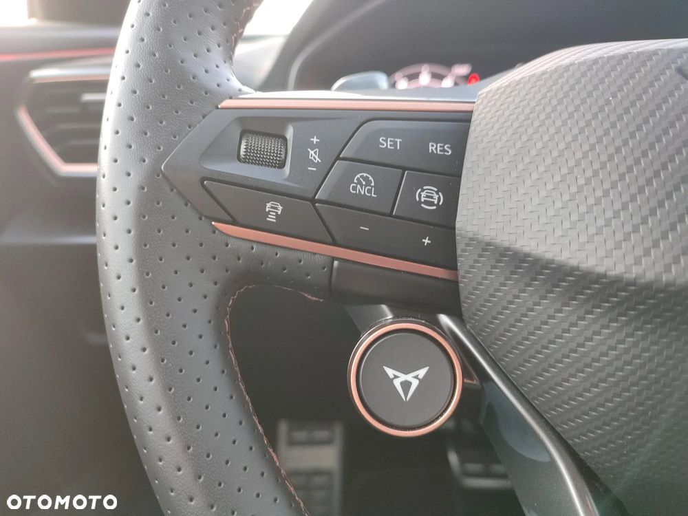 Cupra Formentor 1.5 eTSI mHEV DSG - 26