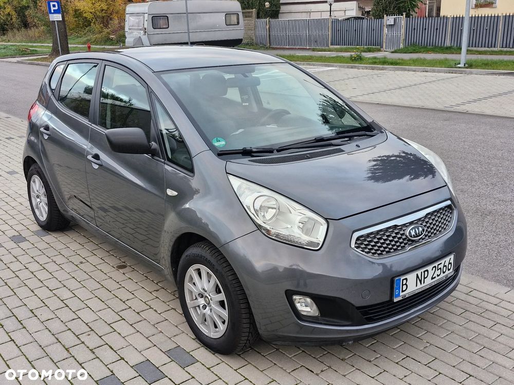 Kia Venga 1.4 CVVT Fifa World Cup Edition - 31