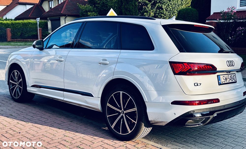 Audi Q7 55 TFSI quattro tiptronic - 3