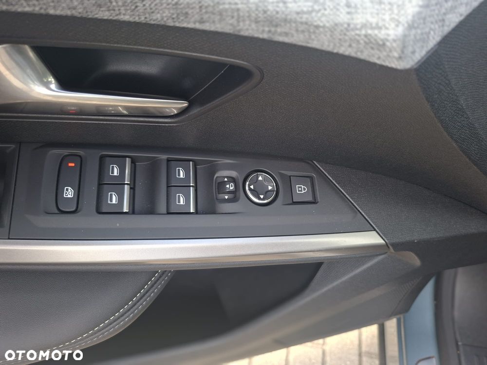 Peugeot 3008 1.2 PureTech mHEV GT E-DCS6 - 13