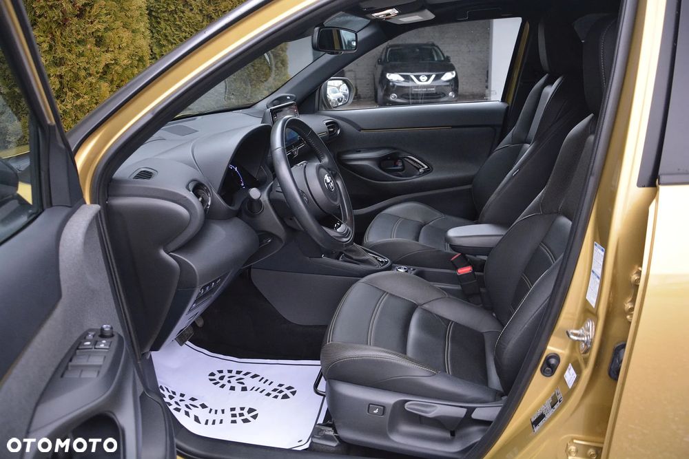 Toyota Yaris Cross - 10