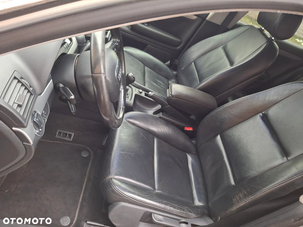 Audi A4 Avant 1.8T - 11