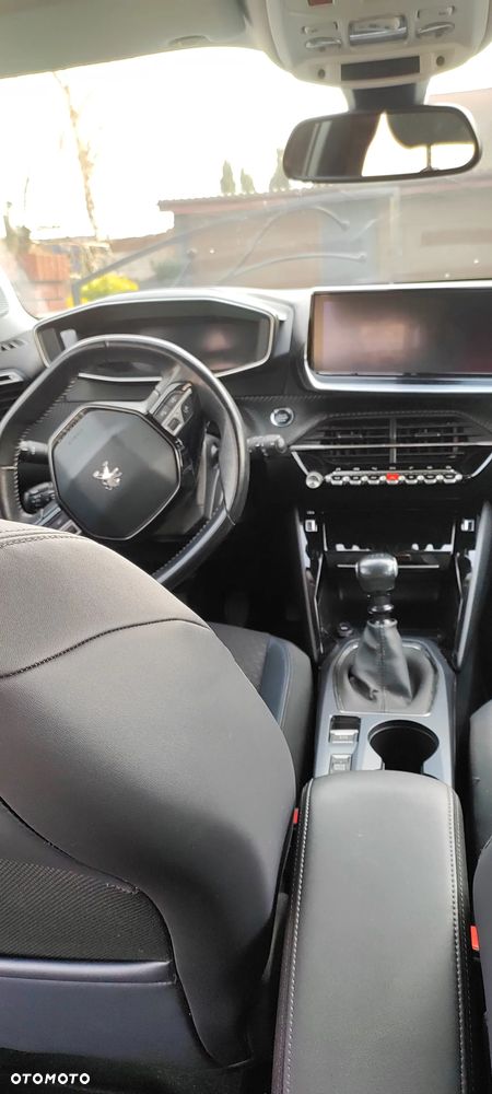 Peugeot 2008 PureTech 100 Stop&Start Allure Pack - 11