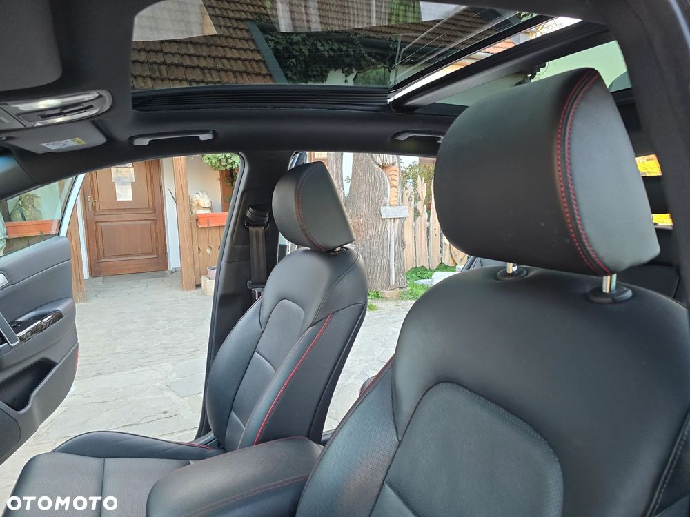 Kia Sportage 2.0 CRDI AWD Eco-Dynamics+ (48V M-H) GT LINE - 30