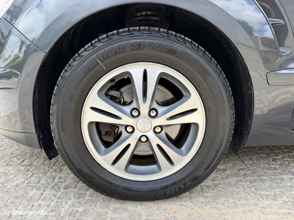 Ford S-Max 1.8 TDCi Titanium 7L - 21