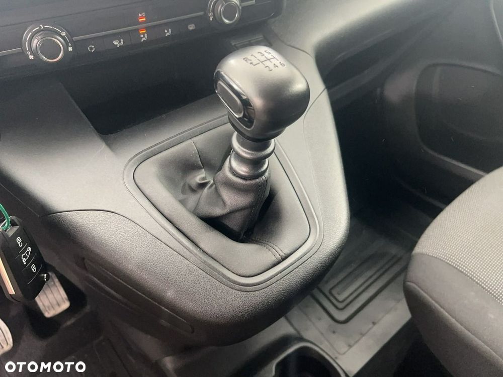 Toyota Proace City - 19