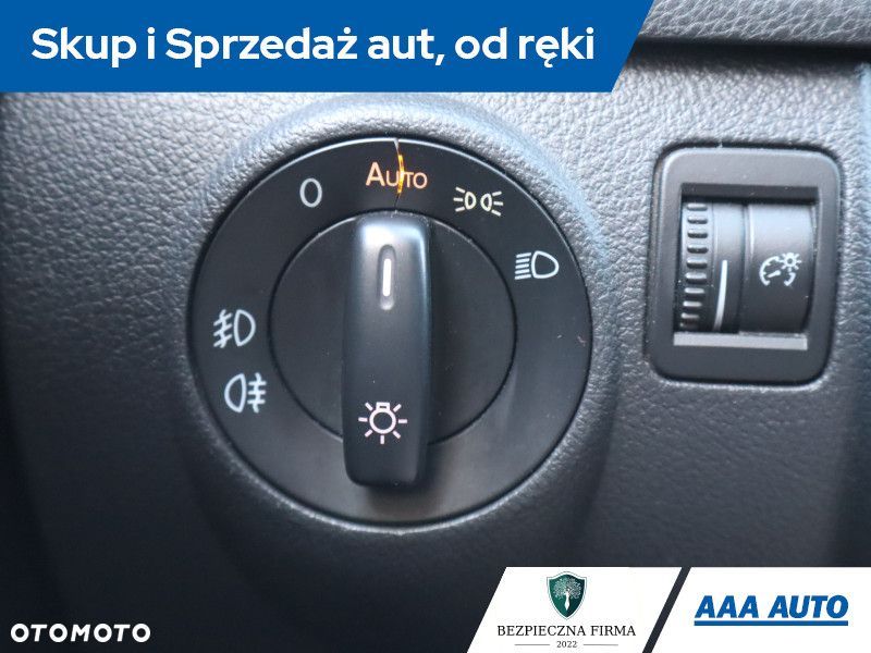 Volkswagen Golf Plus - 15