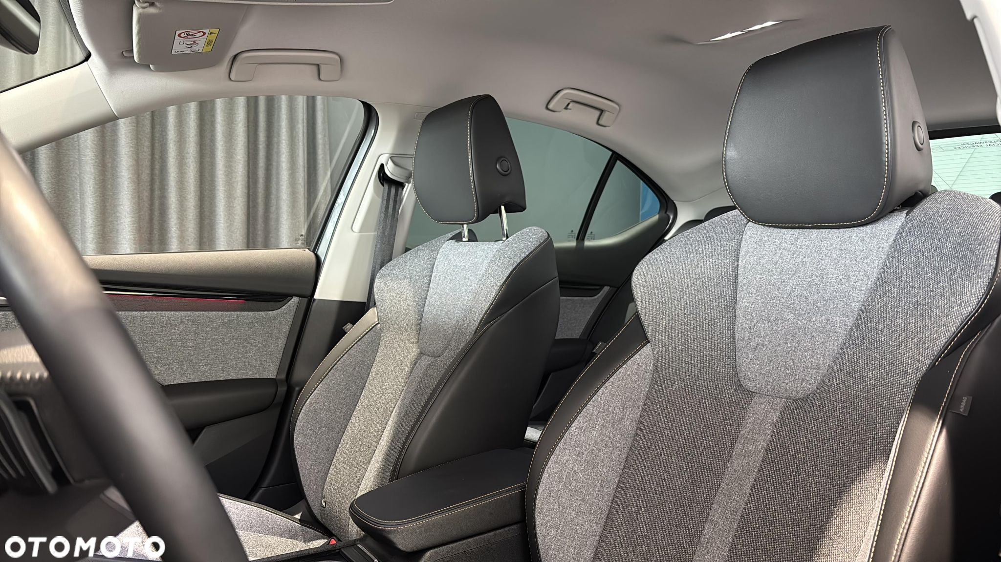 Skoda Octavia 2.0 TDI Selection DSG - 11