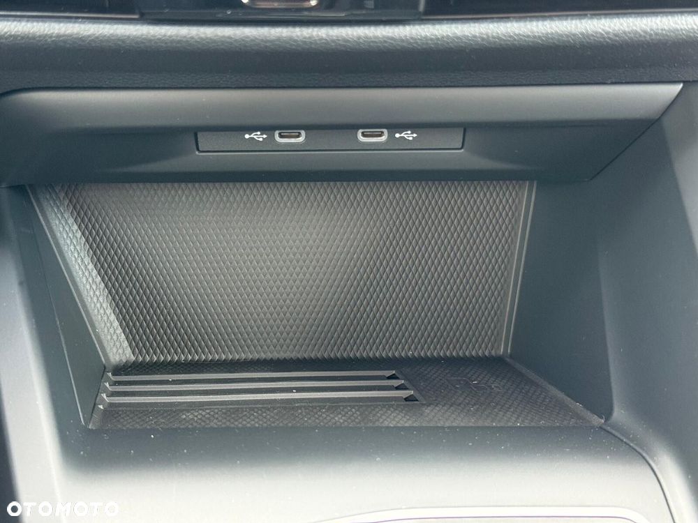 Volkswagen Golf - 15