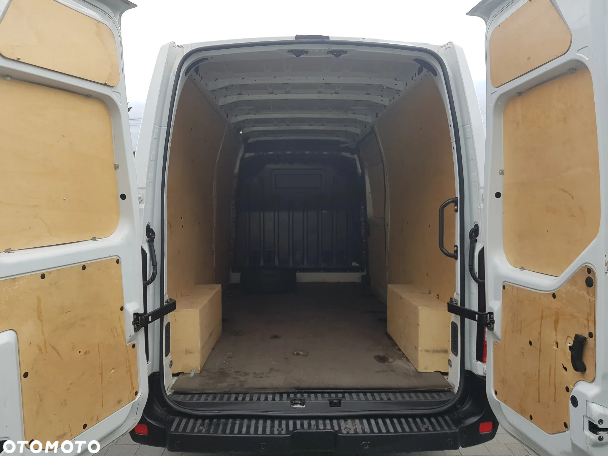 Opel Movano 2.3dCi   2.3CDTI L3H2 3.5t 135KM FWD 4d master - 12