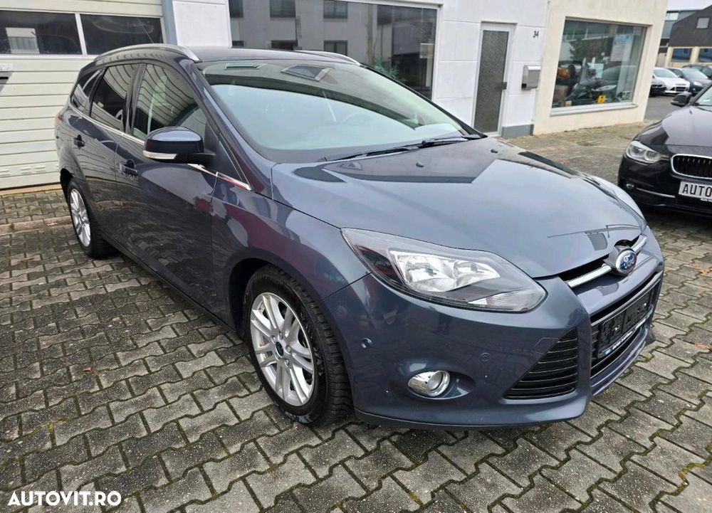 Ford Focus 1.6 TDCi DPF Start-Stopp-System Titanium - 13