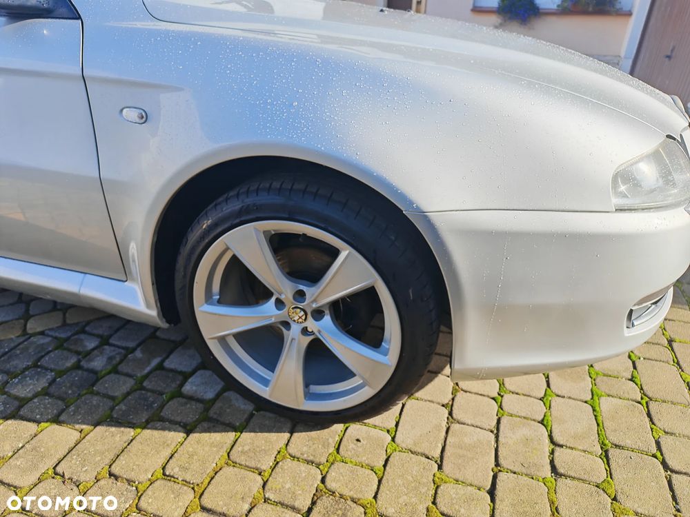 Alfa Romeo GT 1.9JTD 16V Q2 - 7