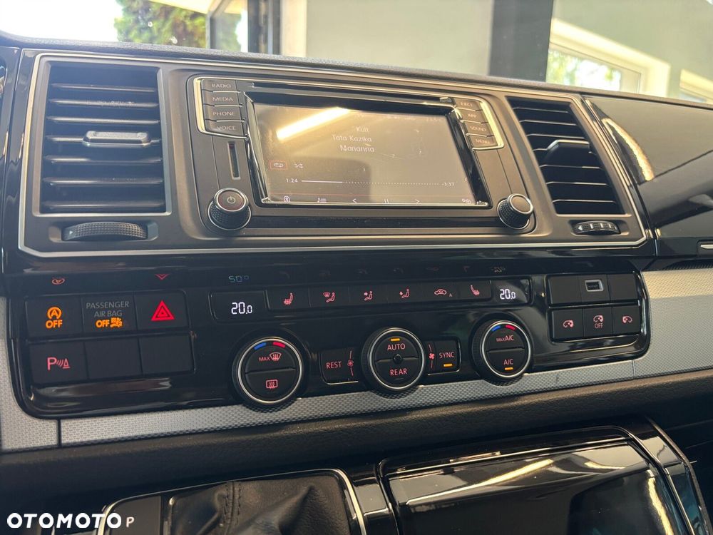 Volkswagen Multivan - 19