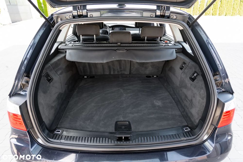BMW Seria 5 525d xDrive Edition Exclusive - 19