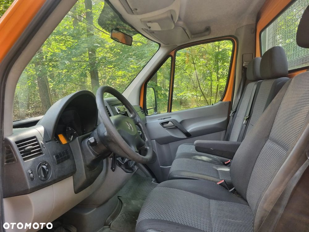 Mercedes-Benz Sprinter - 6