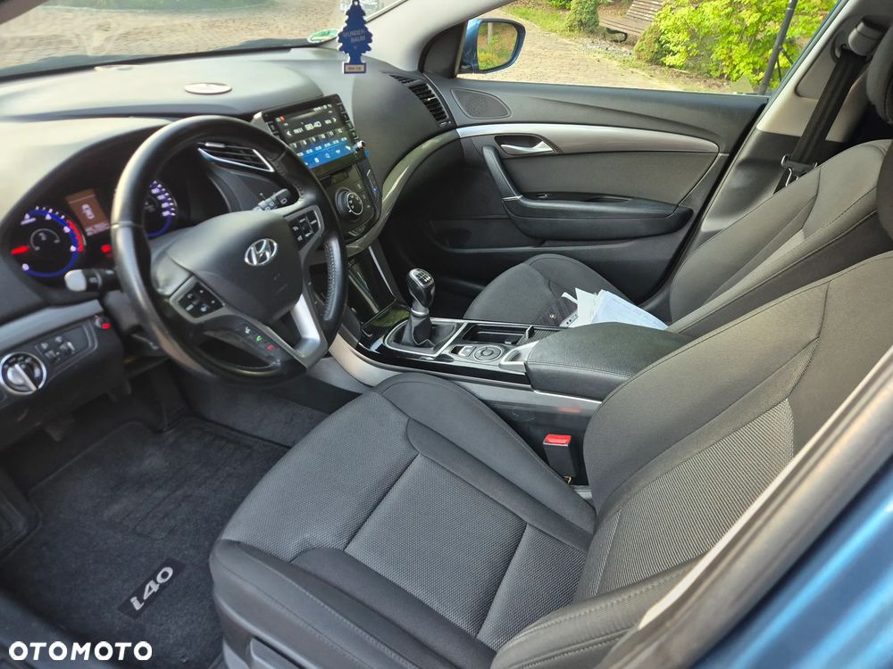 Hyundai i40 1.7 CRDi Comfort + - 24