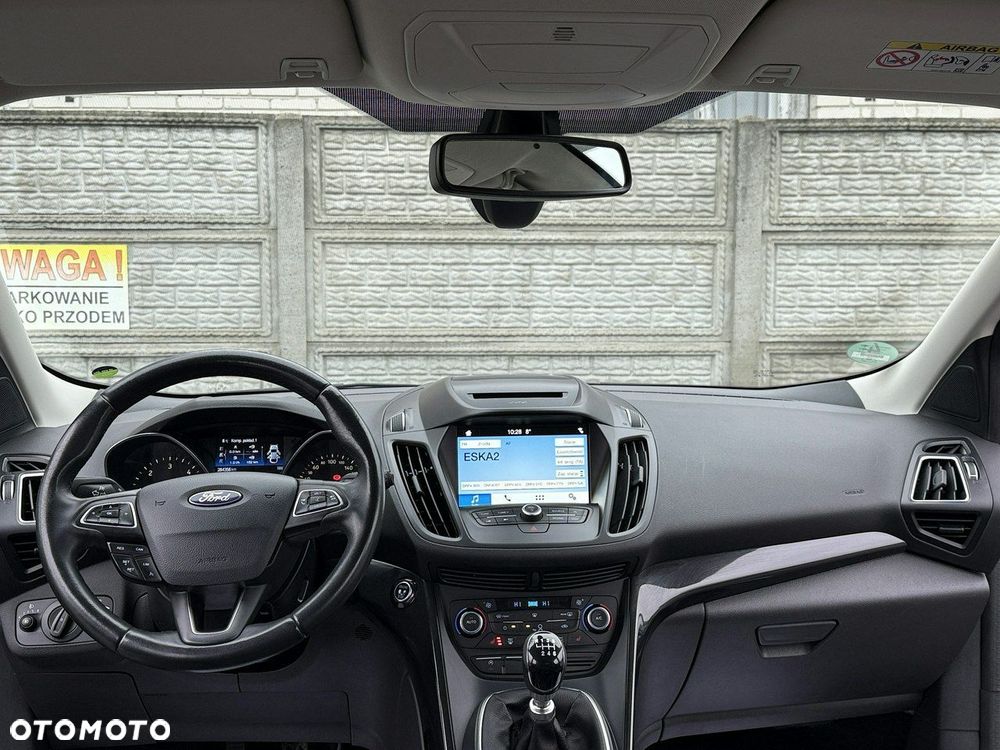 Ford Kuga 2.0 TDCi 4x2 Titanium - 6