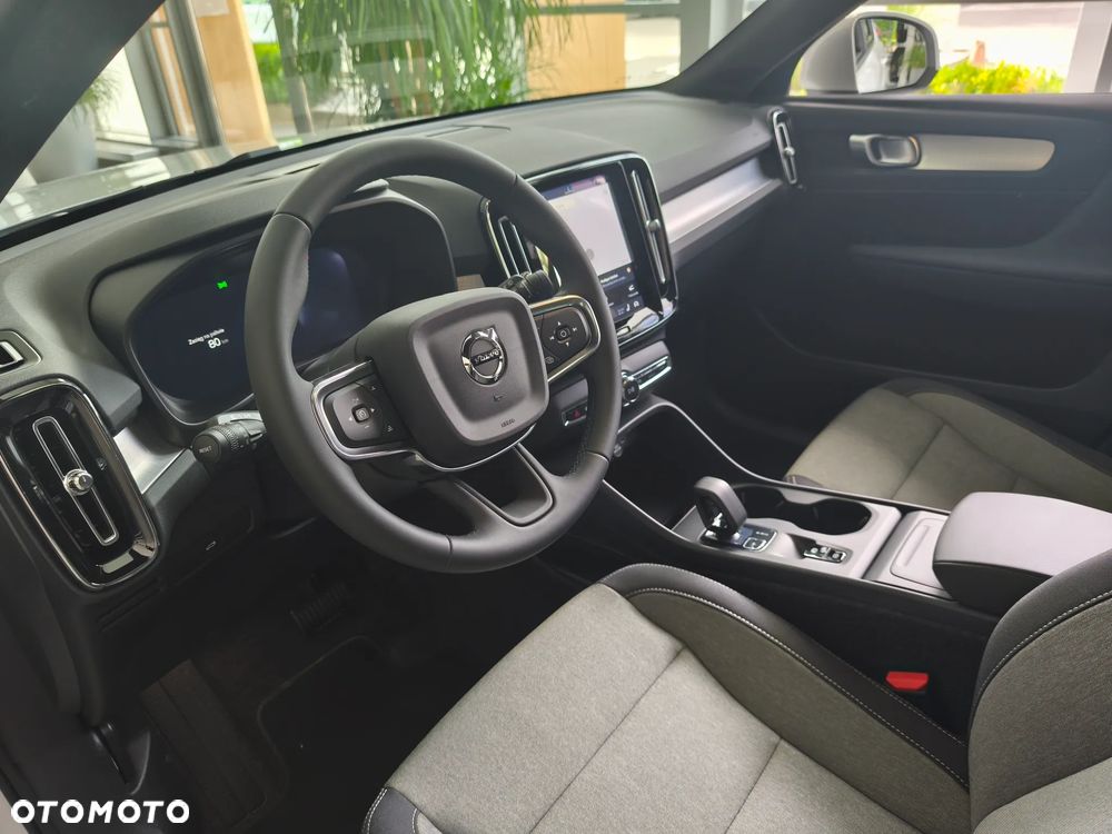 Volvo XC 40 B3 Core - 12